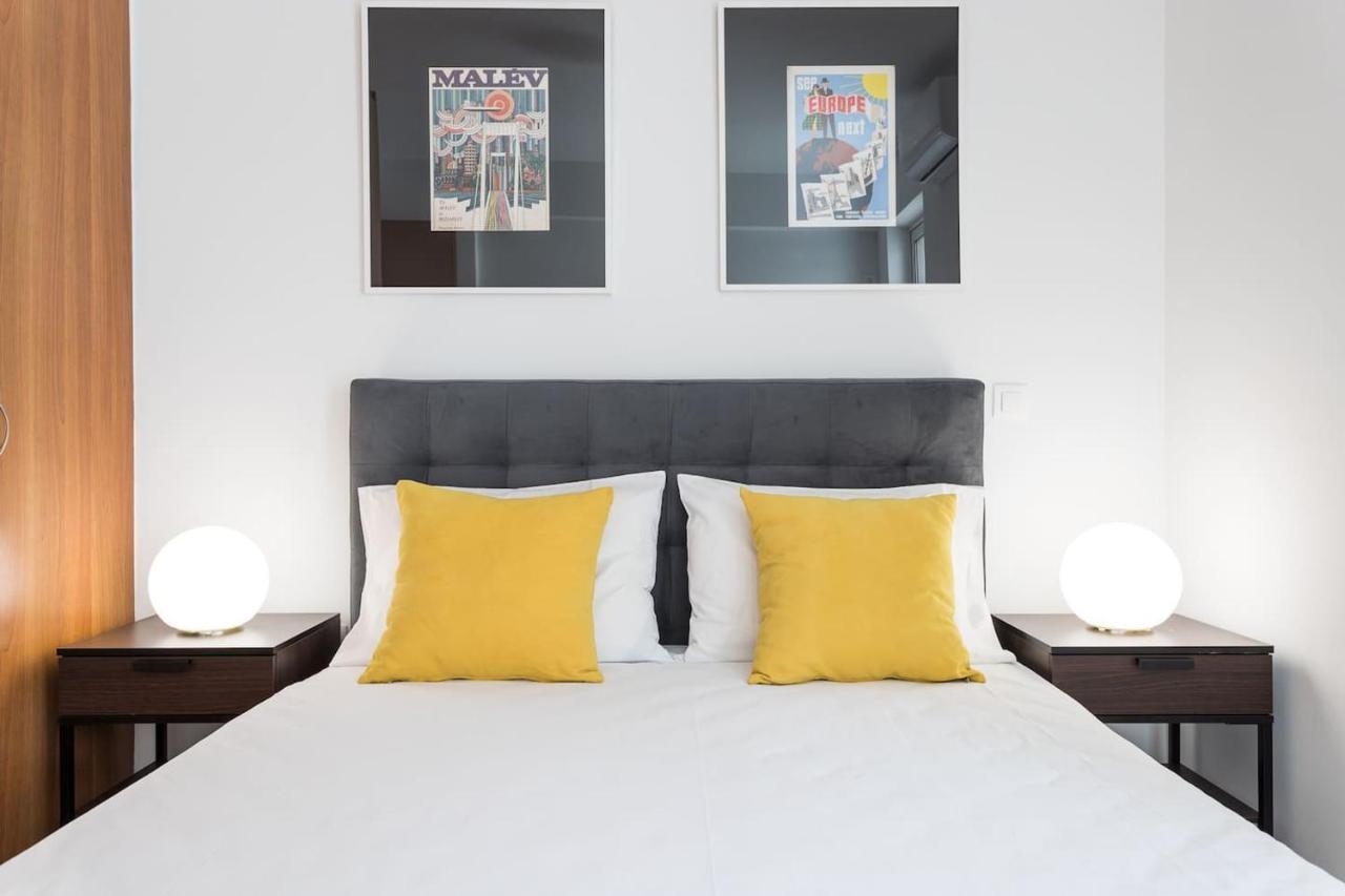 Stunning Flat With Lovely Terrace & Parking Garage Athen Eksteriør bilde